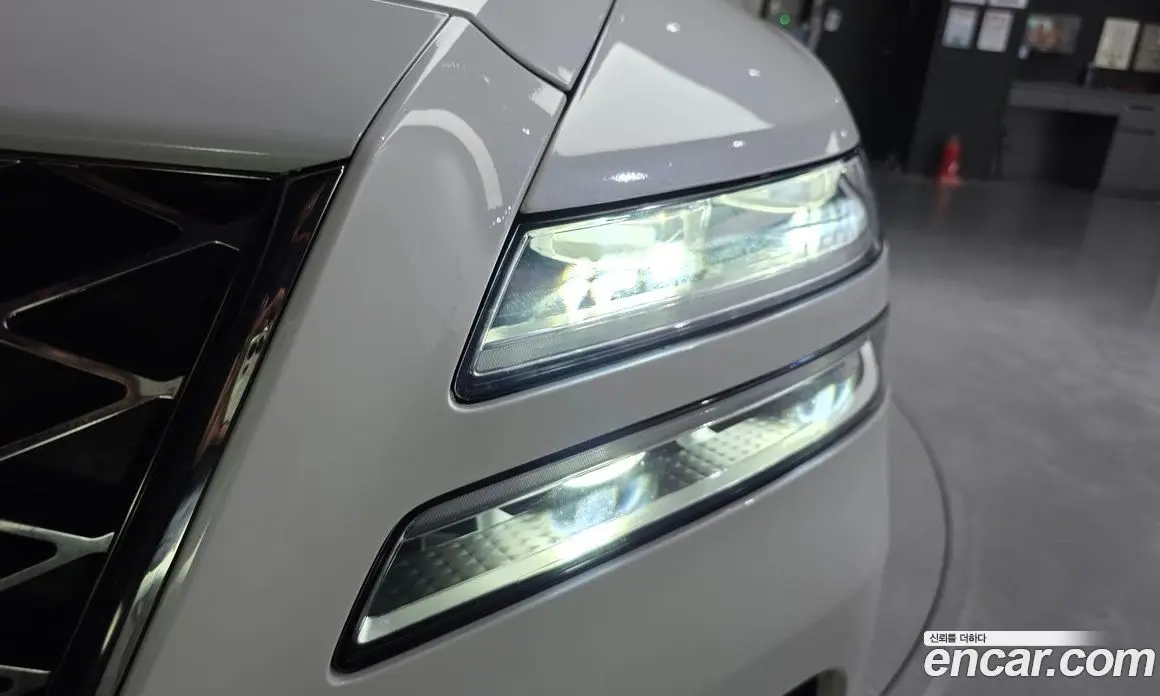 Genesis GV80 2022 3.5 автомат (гидро), фото 8