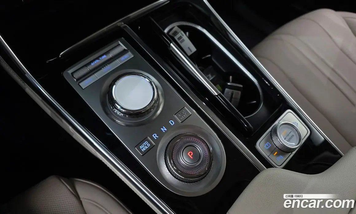 Genesis GV80 2023 2.5 автомат (гидро), фото 9