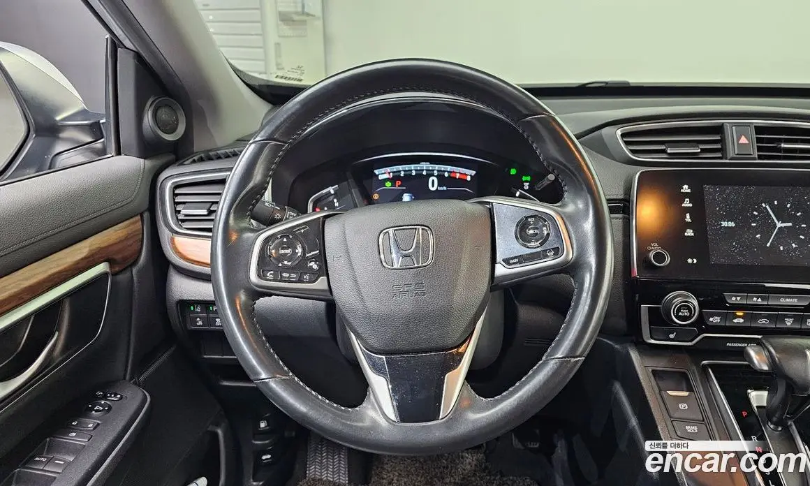 Honda CR-V 2019 1.5 автомат (гидро), фото 13