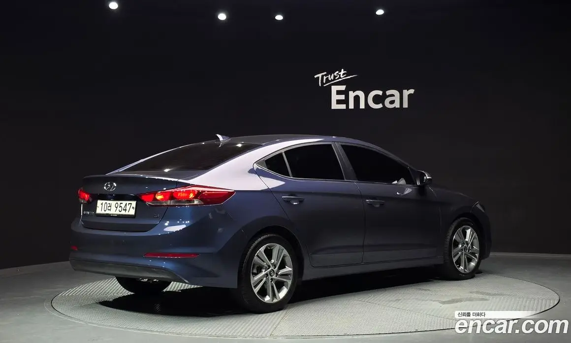 Hyundai Avante 2017 1.6 автомат (гидро), фото 2 Hyundai Avante 2017 1.6 автомат (гидро), фото 2