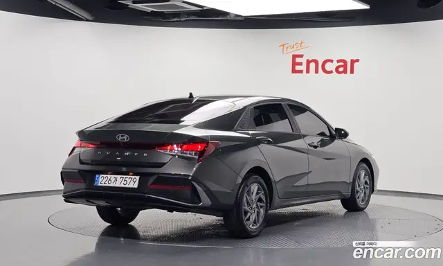 Hyundai Avante 2023 1.6 автомат (гидро), миниатюра 2 Hyundai Avante 2023 1.6 автомат (гидро), миниатюра 2