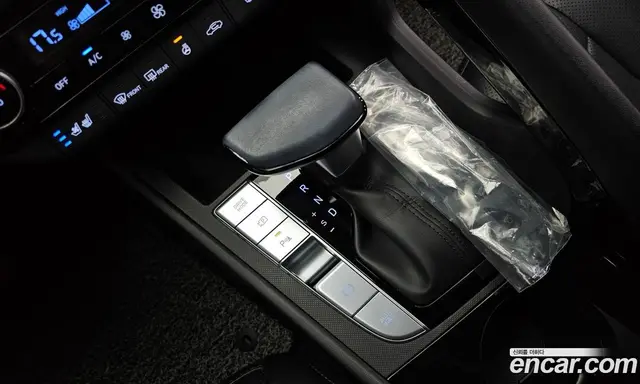 Hyundai Avante 2023 1.6 автомат (гидро), миниатюра 12