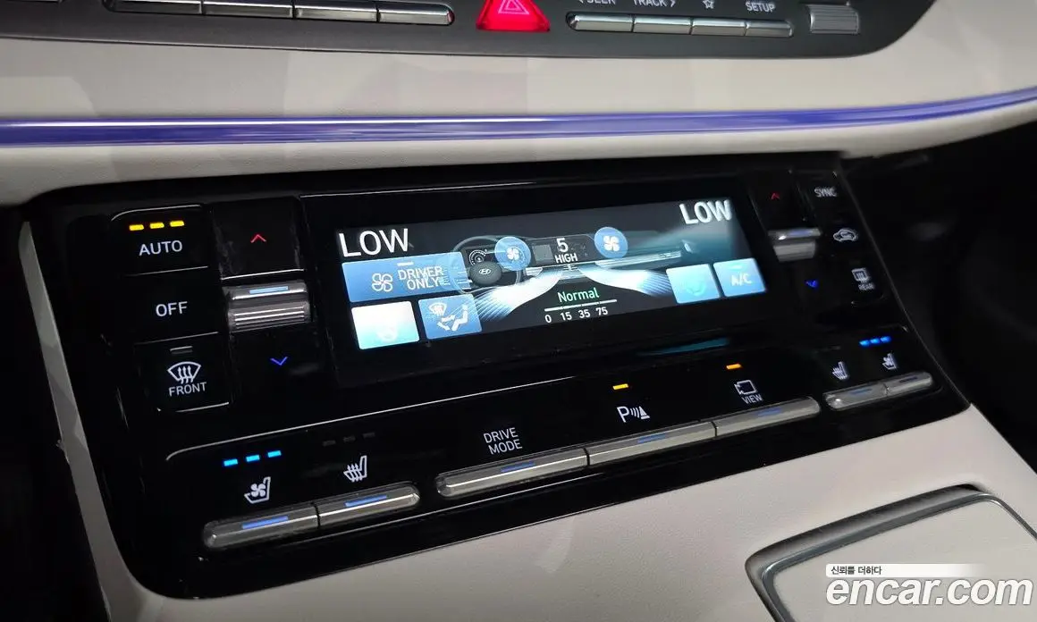 Hyundai Grandeur 2022 2.4 автомат (гидро), фото 22