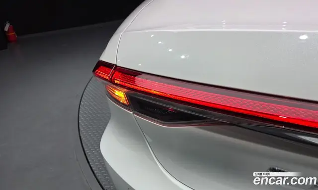 Hyundai Grandeur 2022 2.4 автомат (гидро), миниатюра 9