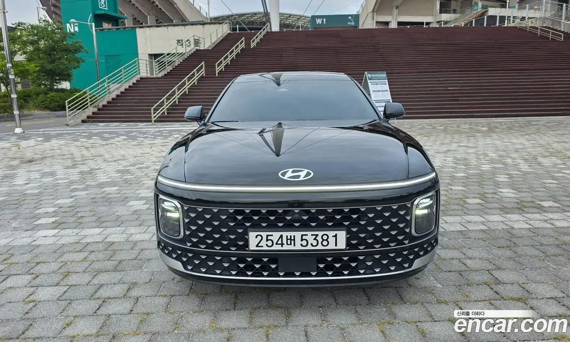 Hyundai Grandeur 2023 1.6 автомат (гидро), фото 2 Hyundai Grandeur 2023 1.6 автомат (гидро), фото 2