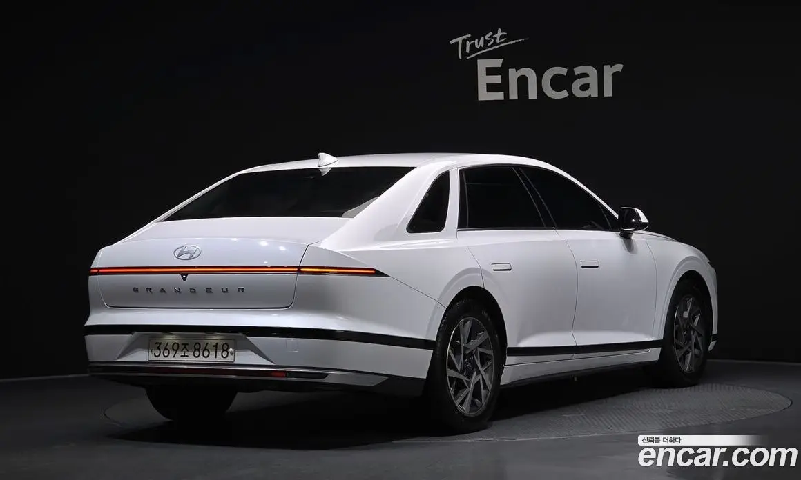 Hyundai Grandeur 2023 3.5 автомат (гидро), фото 2 Hyundai Grandeur 2023 3.5 автомат (гидро), фото 2