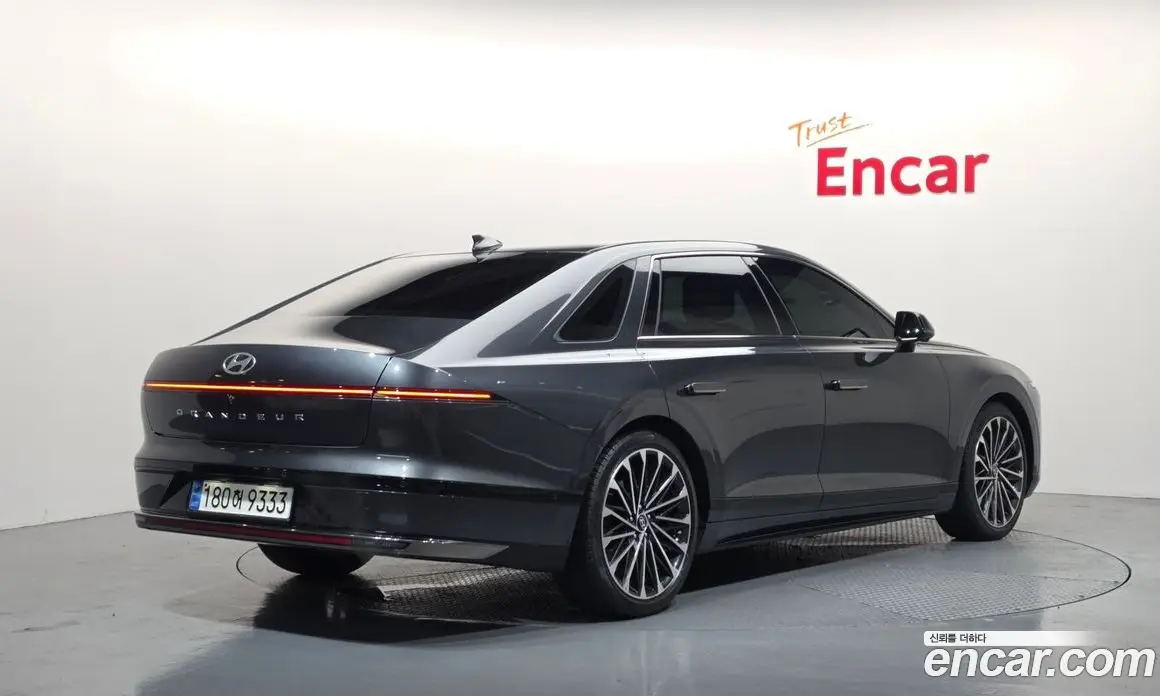 Hyundai Grandeur 2023 3.5 автомат (гидро), фото 2 Hyundai Grandeur 2023 3.5 автомат (гидро), фото 2