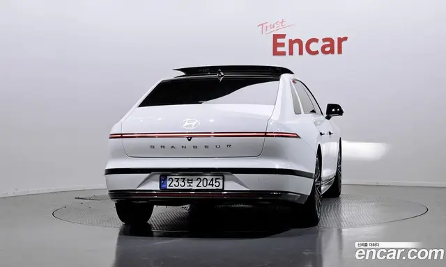 Hyundai Grandeur 2024 2.5 автомат (гидро), миниатюра 4 Hyundai Grandeur 2024 2.5 автомат (гидро), миниатюра 4