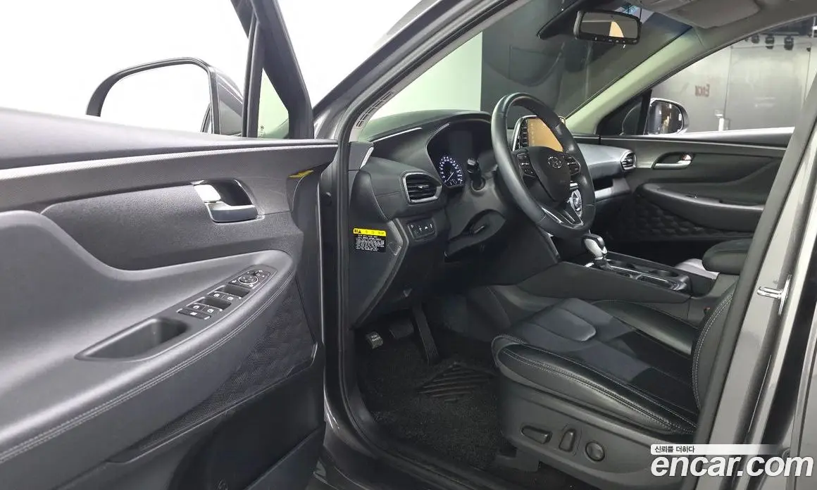 Hyundai Santa Fe 2019 2.0 автомат (гидро), фото 13