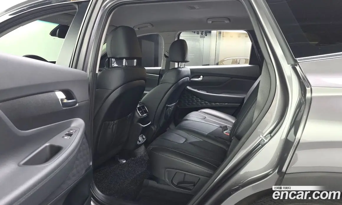 Hyundai Santa Fe 2019 2.0 автомат (гидро), фото 16