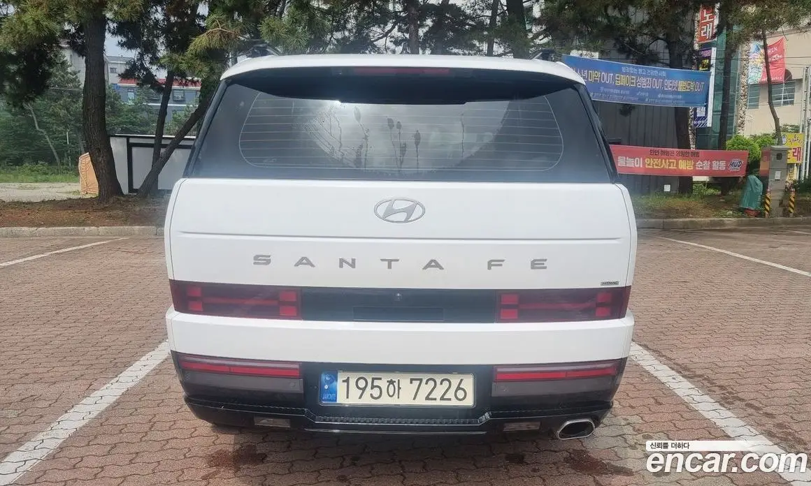 Hyundai Santa Fe 2023 2.5 автомат (гидро), фото 4 Hyundai Santa Fe 2023 2.5 автомат (гидро), фото 4