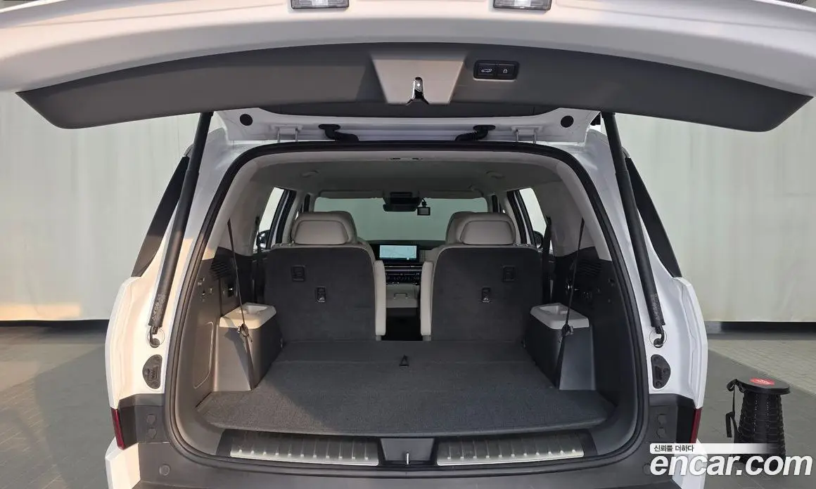 Hyundai Santa Fe 2024 1.6 автомат (гидро), фото 25