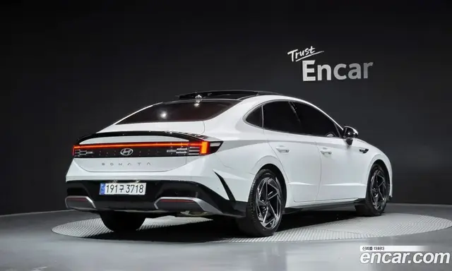 Hyundai Sonata 2023 2.0 автомат (гидро), миниатюра 2 Hyundai Sonata 2023 2.0 автомат (гидро), миниатюра 2