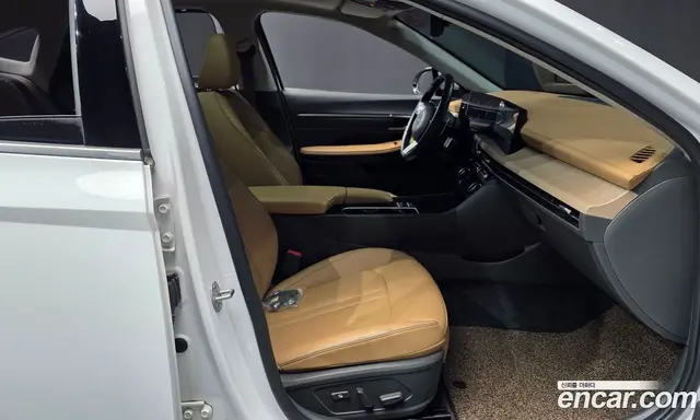 Hyundai Sonata 2023 2.0 автомат (гидро), миниатюра 11 Hyundai Sonata 2023 2.0 автомат (гидро), миниатюра 11