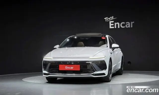 Hyundai Sonata 2023 2.0 автомат (гидро), миниатюра 3 Hyundai Sonata 2023 2.0 автомат (гидро), миниатюра 3