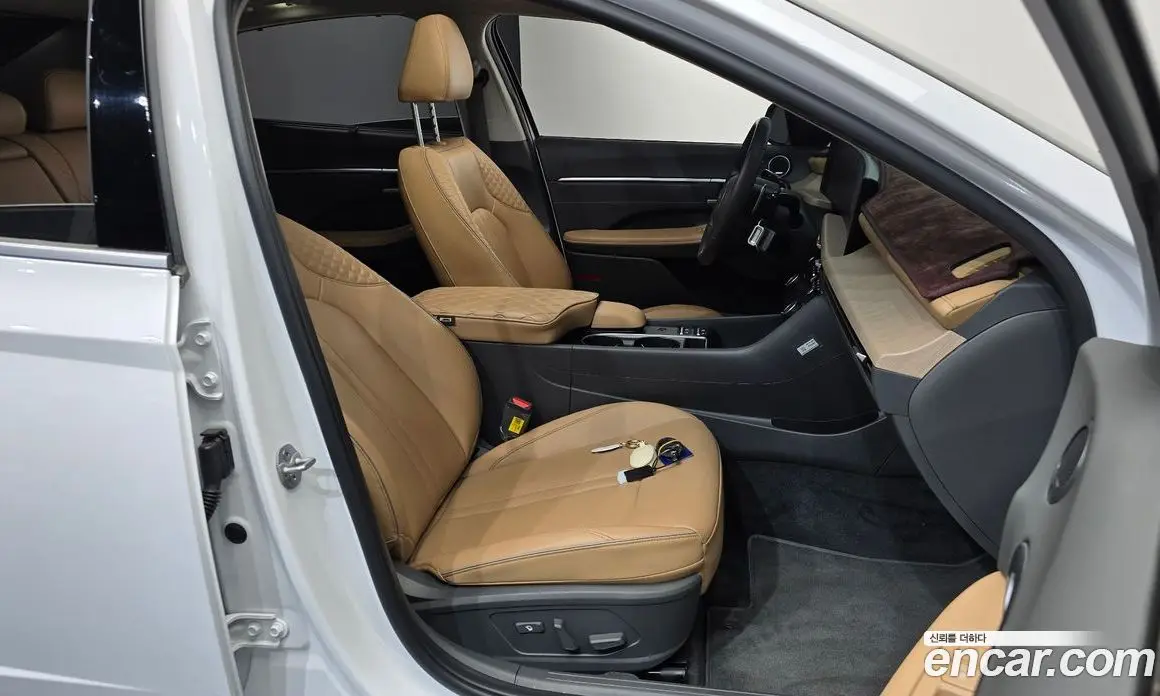 Hyundai Sonata 2025 1.6 автомат (гидро), фото 16 Hyundai Sonata 2025 1.6 автомат (гидро), фото 16
