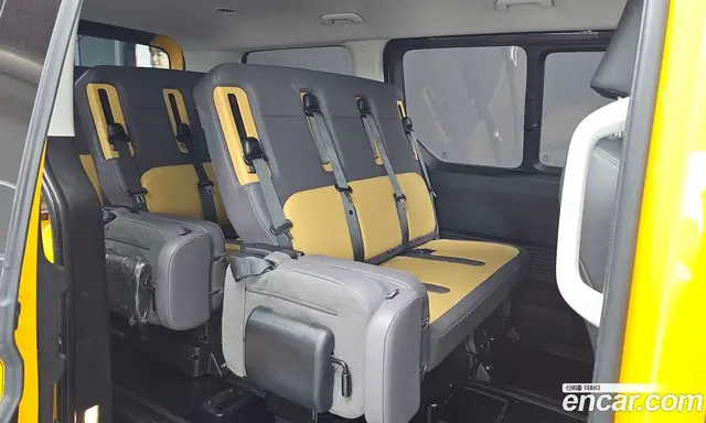 Hyundai Staria 2023 3.5 автомат (гидро), миниатюра 11