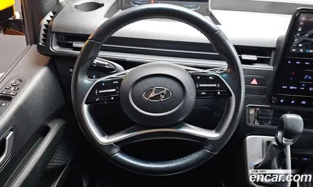 Hyundai Staria 2023 3.5 автомат (гидро), миниатюра 12