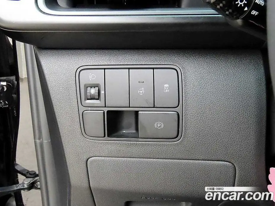 Hyundai Staria 2023 3.5 автомат (гидро), фото 13 Hyundai Staria 2023 3.5 автомат (гидро), фото 13