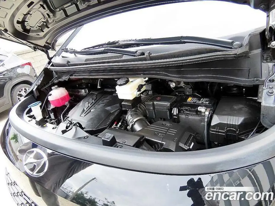Hyundai Staria 2023 3.5 автомат (гидро), фото 19 Hyundai Staria 2023 3.5 автомат (гидро), фото 19