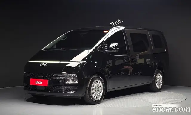 Hyundai Staria, 2024, 20 670 км