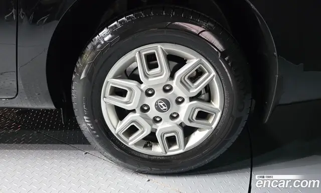 Hyundai Staria 2024 3.5 автомат (гидро), миниатюра 5 Hyundai Staria 2024 3.5 автомат (гидро), миниатюра 5