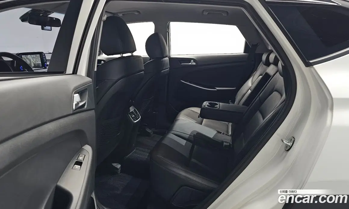 Hyundai Tucson 2019 1.6 автомат (гидро), фото 17