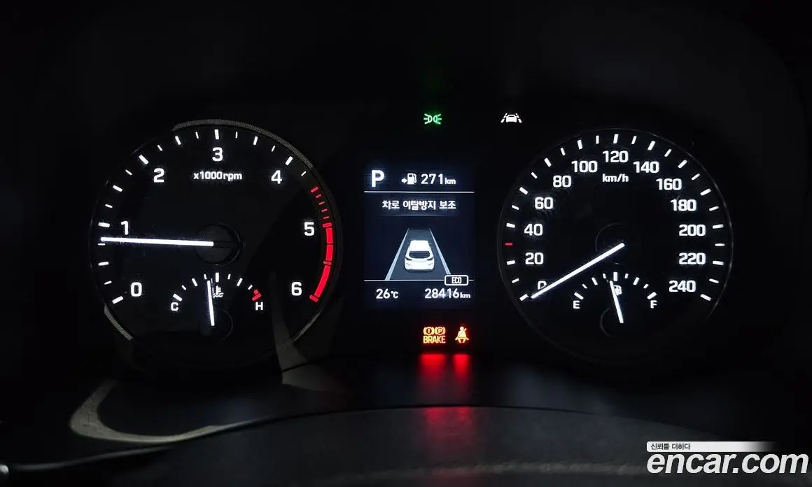 Hyundai Tucson 2019 1.6 автомат (гидро), фото 10