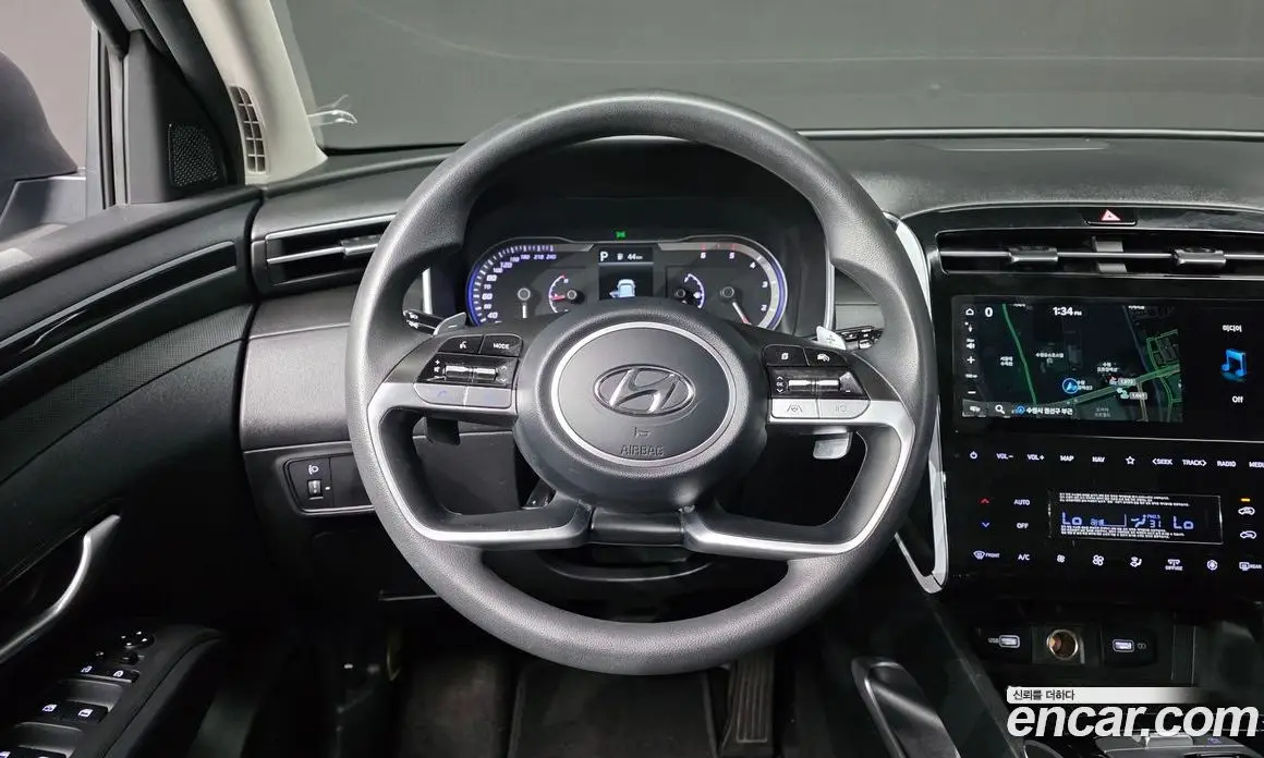 Hyundai Tucson 2023 2.0 автомат (гидро), фото 14