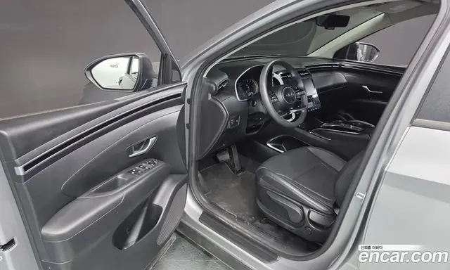 Hyundai Tucson 2023 2.0 автомат (гидро), миниатюра 10