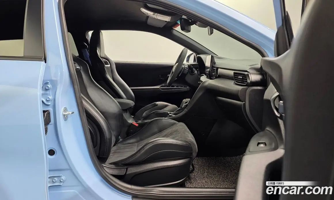 Hyundai Veloster 2020 2.0 автомат (гидро), фото 15 Hyundai Veloster 2020 2.0 автомат (гидро), фото 15