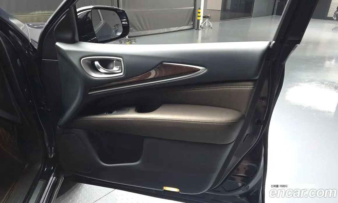 Infiniti QX60 2018 3.5 автомат (гидро), фото 14 Infiniti QX60 2018 3.5 автомат (гидро), фото 14