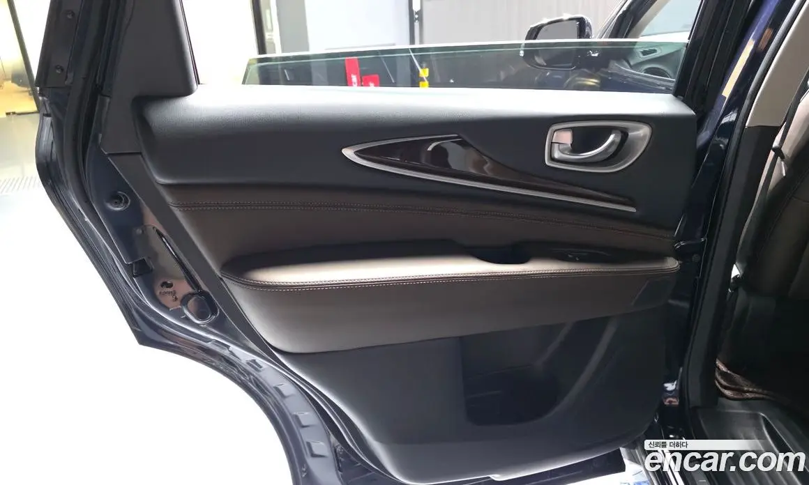 Infiniti QX60 2018 3.5 автомат (гидро), фото 15 Infiniti QX60 2018 3.5 автомат (гидро), фото 15