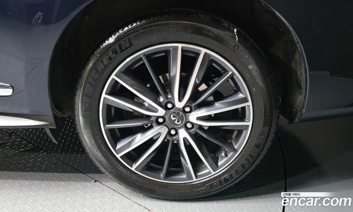Infiniti QX60 2018 3.5 автомат (гидро), фото 5 Infiniti QX60 2018 3.5 автомат (гидро), фото 5