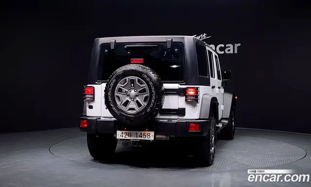 Jeep Wrangler 2017 3.6 автомат (гидро), миниатюра 4 Jeep Wrangler 2017 3.6 автомат (гидро), миниатюра 4