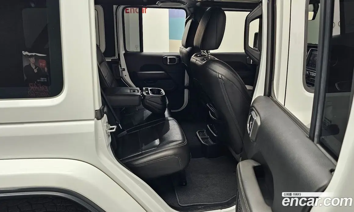 Jeep Wrangler 2018 2.0 автомат (гидро), фото 11 Jeep Wrangler 2018 2.0 автомат (гидро), фото 11