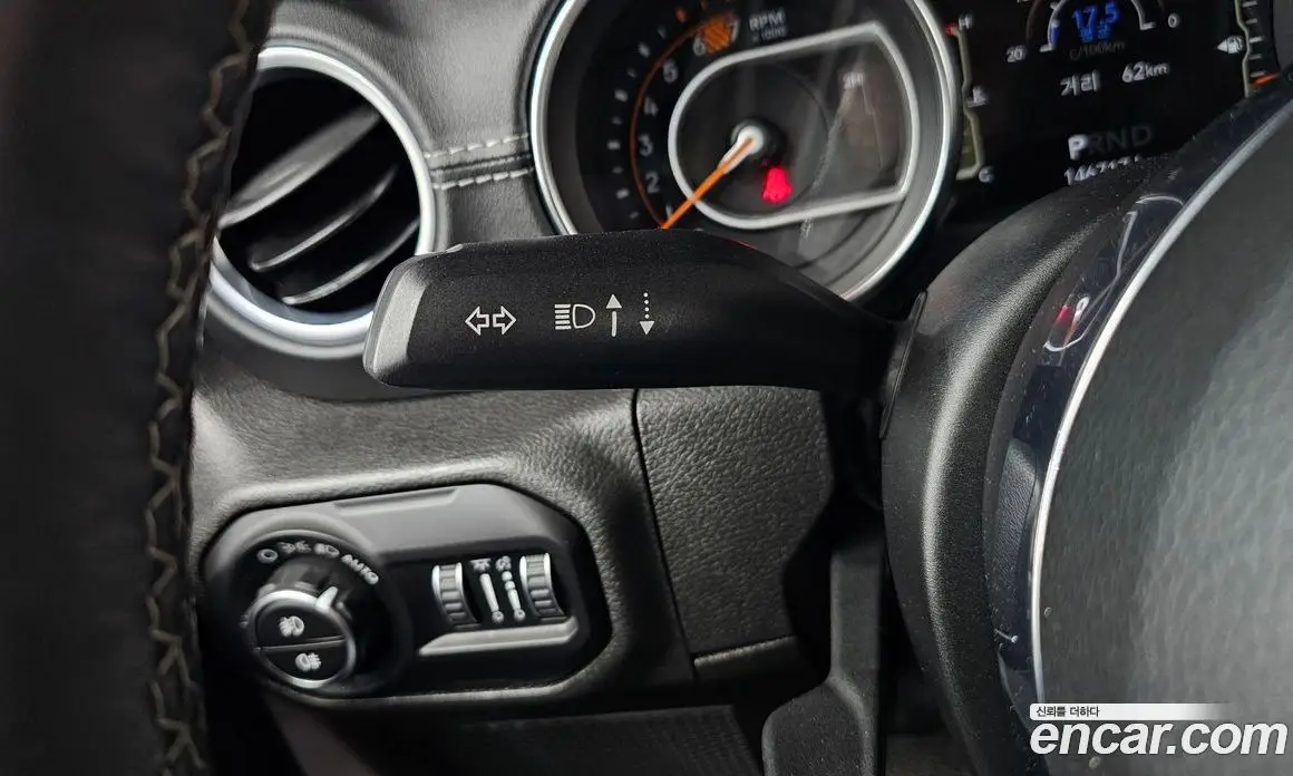 Jeep Wrangler 2018 2.0 автомат (гидро), фото 20 Jeep Wrangler 2018 2.0 автомат (гидро), фото 20