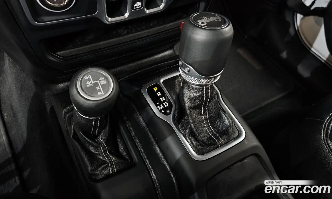 Jeep Wrangler 2018 2.0 автомат (гидро), фото 9 Jeep Wrangler 2018 2.0 автомат (гидро), фото 9