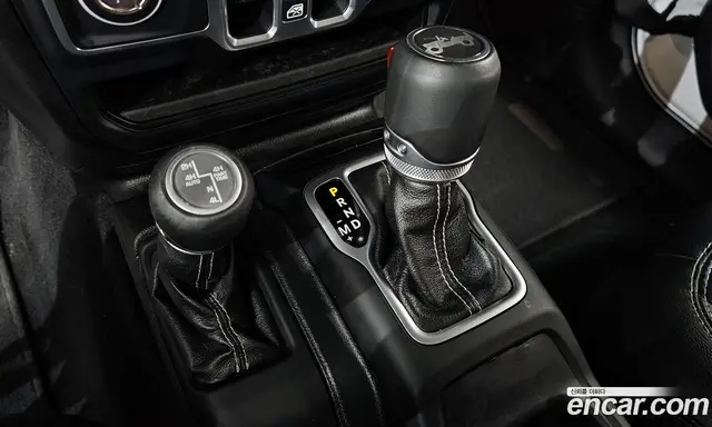 Jeep Wrangler 2018 2.0 автомат (гидро), миниатюра 9 Jeep Wrangler 2018 2.0 автомат (гидро), миниатюра 9