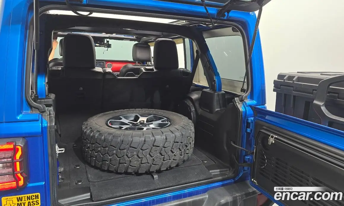Jeep Wrangler 2021 2.0 автомат (гидро), фото 18 Jeep Wrangler 2021 2.0 автомат (гидро), фото 18