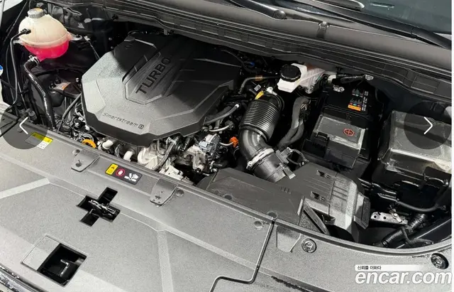 Kia Carnival 2024 2.2 автомат (гидро), миниатюра 5 Kia Carnival 2024 2.2 автомат (гидро), миниатюра 5