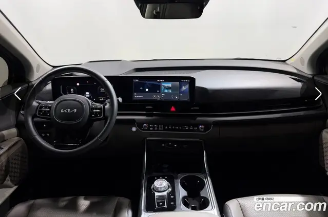 Kia Carnival 2024 2.2 автомат (гидро), миниатюра 6 Kia Carnival 2024 2.2 автомат (гидро), миниатюра 6