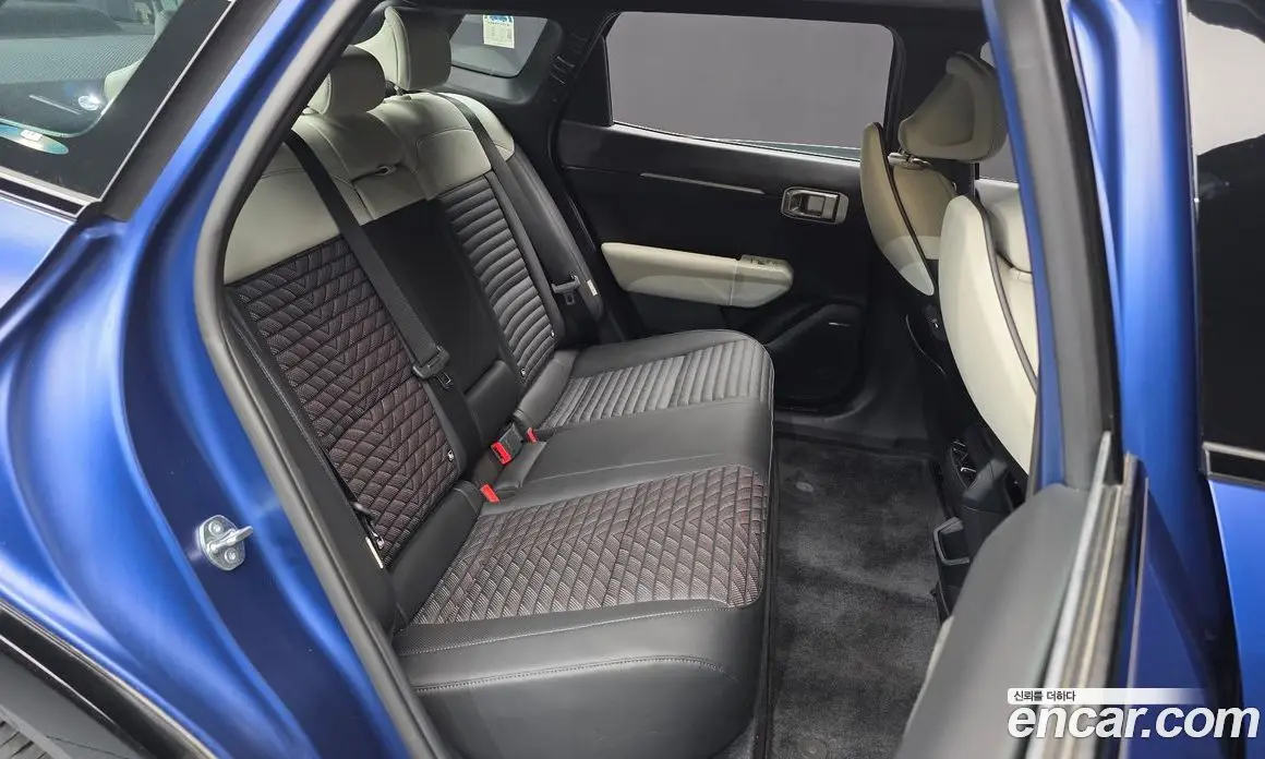 Kia EV4 2025 0.2 автомат (гидро), фото 11 Kia EV4 2025 0.2 автомат (гидро), фото 11