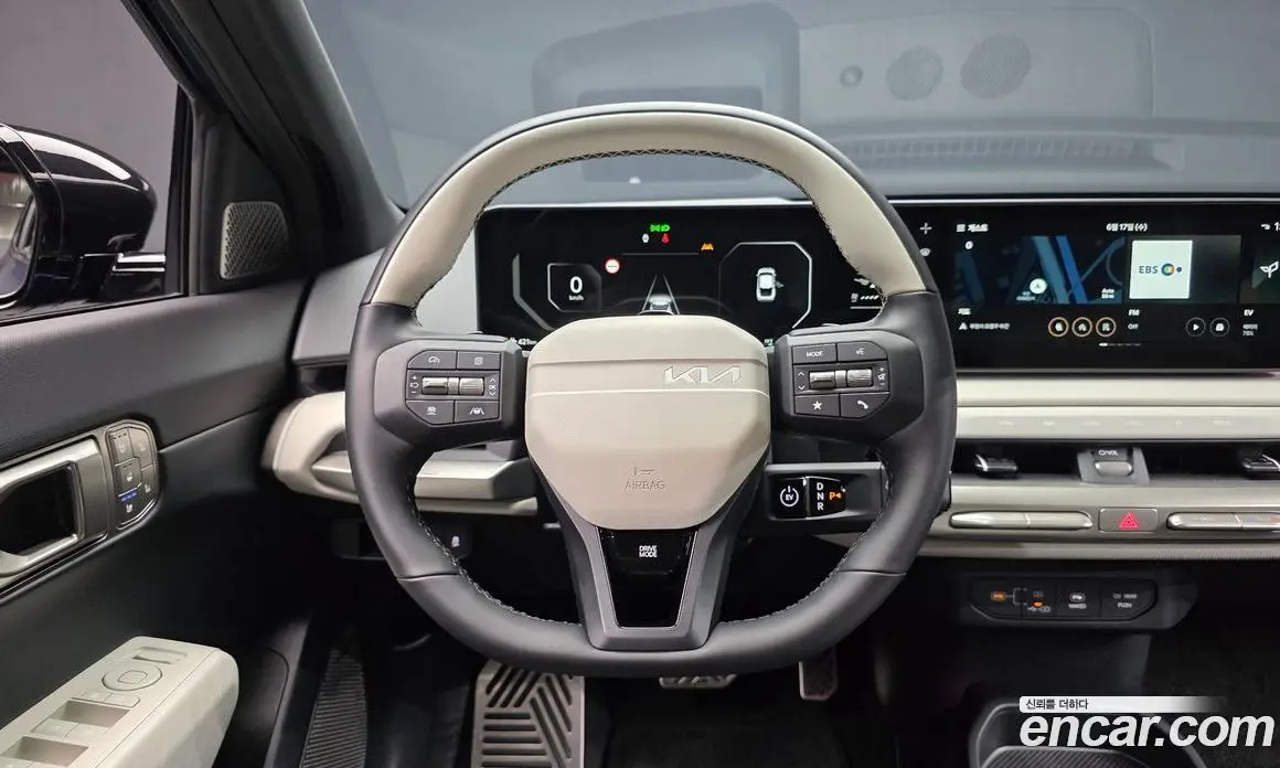 Kia EV4 2025 0.2 автомат (гидро), фото 12 Kia EV4 2025 0.2 автомат (гидро), фото 12