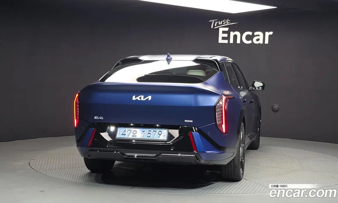 Kia EV4 2025 0.2 автомат (гидро), фото 4 Kia EV4 2025 0.2 автомат (гидро), фото 4