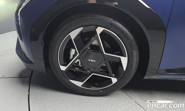 Kia EV4 2025 0.2 автомат (гидро), миниатюра 5 Kia EV4 2025 0.2 автомат (гидро), миниатюра 5