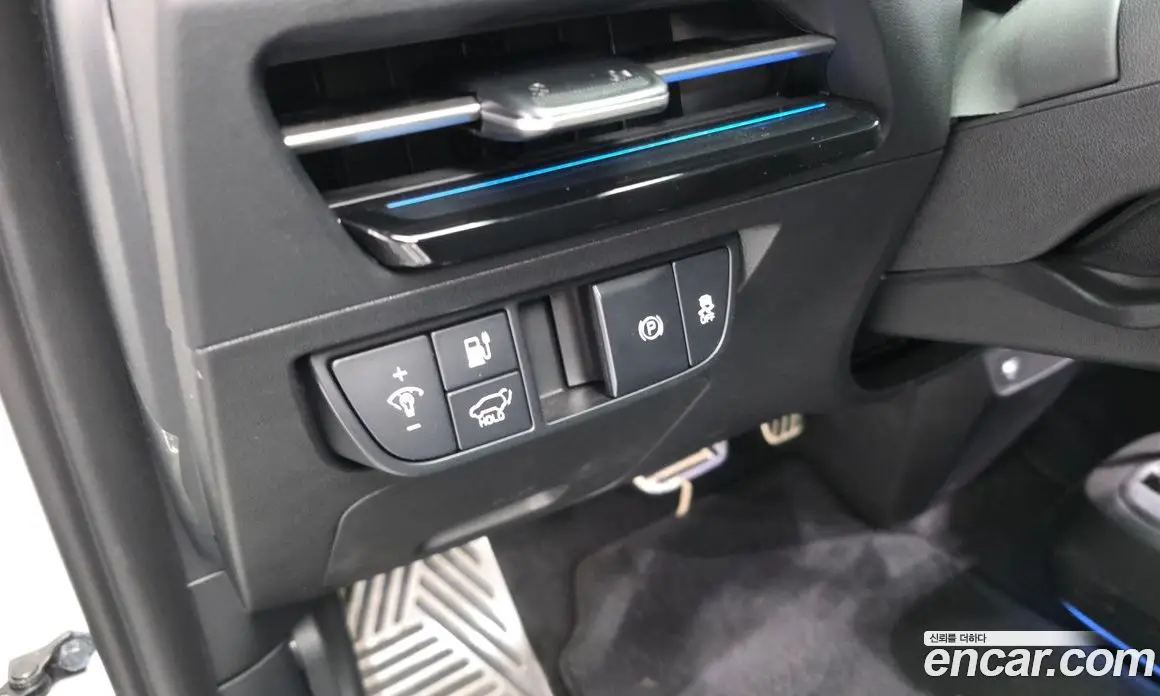 Kia EV6 2023 0.1 автомат (гидро), фото 25