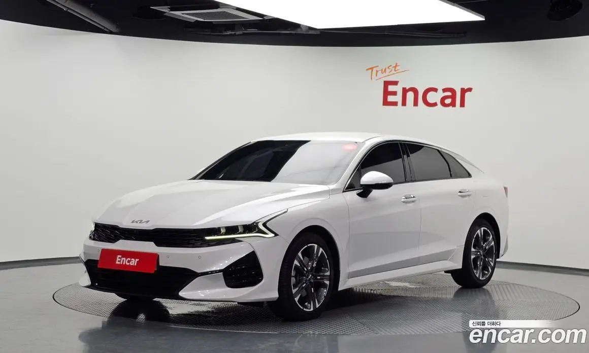 Kia K5 (Optima) 2022 2.0 автомат (гидро), фото 1 Kia K5 (Optima) 2022 2.0 автомат (гидро), фото 1