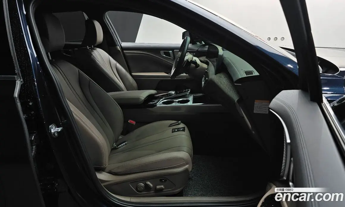 Kia K8 2022 1.6 автомат (гидро), фото 16 Kia K8 2022 1.6 автомат (гидро), фото 16