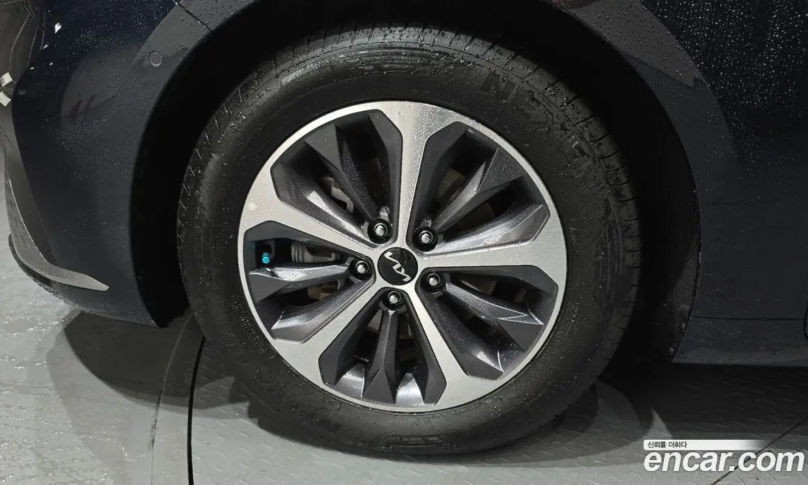 Kia K8 2022 1.6 автомат (гидро), фото 5 Kia K8 2022 1.6 автомат (гидро), фото 5